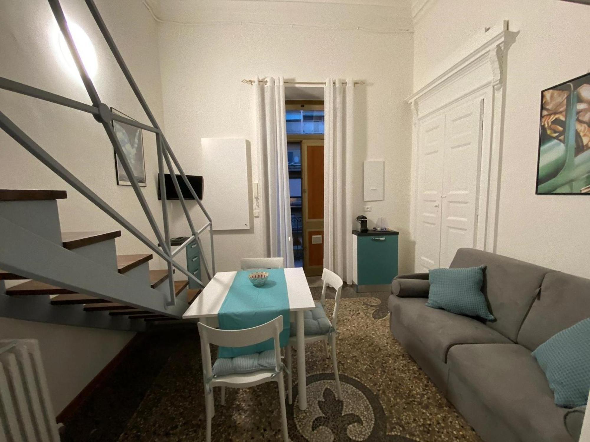 Centralissimo Appartamento Su Due Livelli 1 Turin Exteriör bild